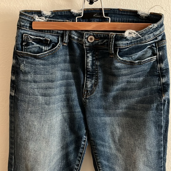 KanCan Size 28 jeans - Picture 5 of 5